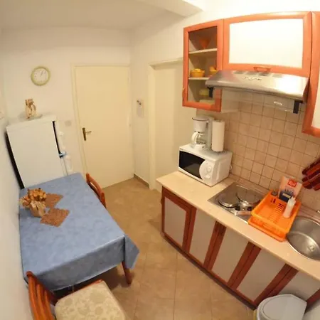 In With Seaview, Terrace, Air Condition, Wifi