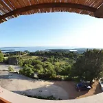 In With Seaview, Terrace, Air Condition, Wifi * Mundanije