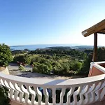 In With Seaview, Terrace, Air Condition, Wifi * Mundanije