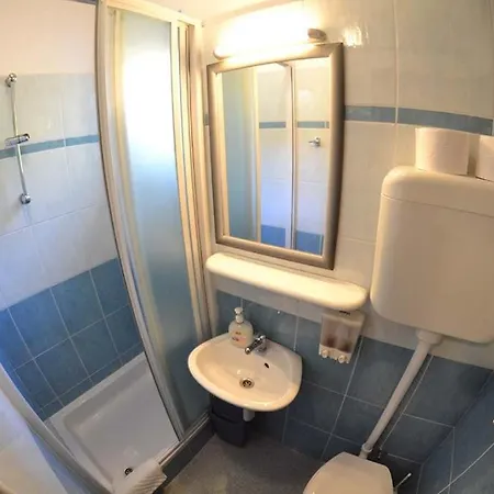 Apartamento In With Seaview, Terrace, Air Condition, Wifi Mundanije