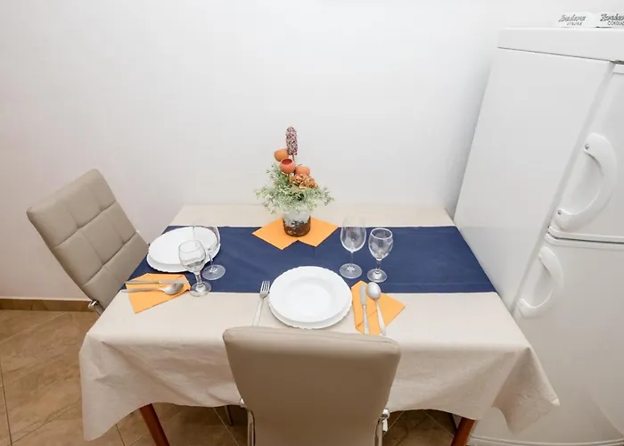 アパート In With Seaview, Terrace, Air Condition, Wifi