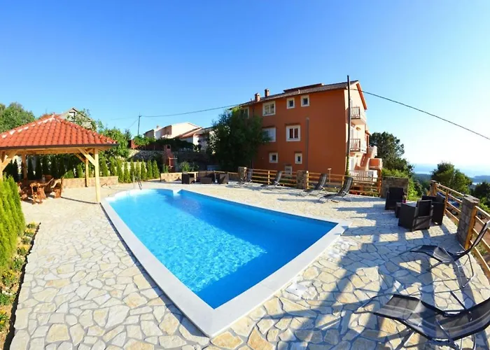 In With Seaview, Terrace, Air Condition, Wifi